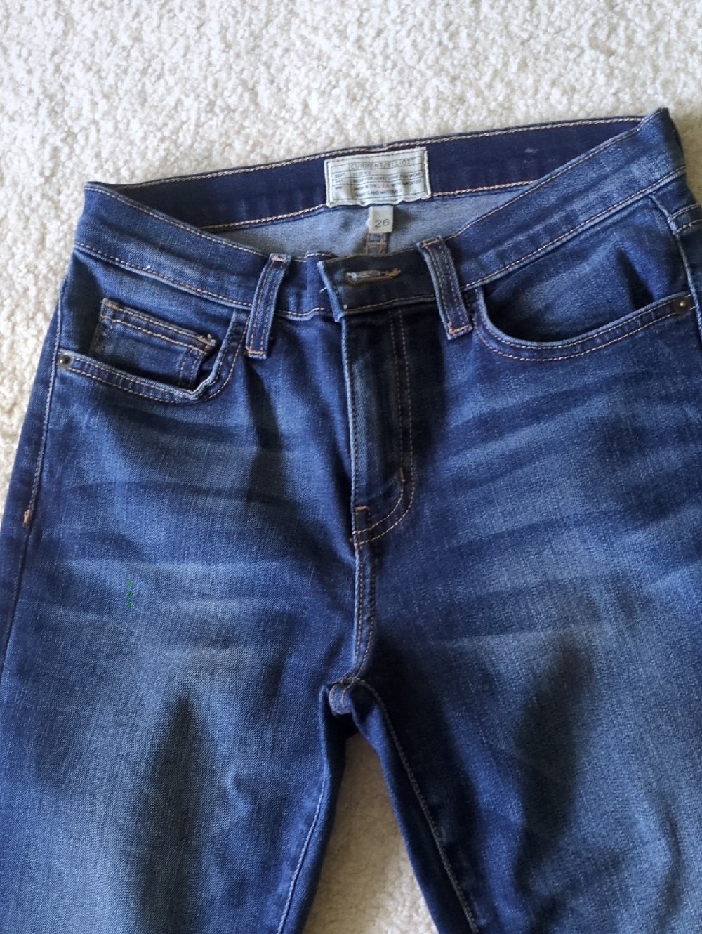 Current Elliott Women's Dark Blue With Wiskering Slim Fit Jeans - Picture 3 of 9